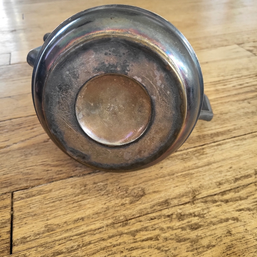 Vintage Tea Pots - Picture 6 of 7